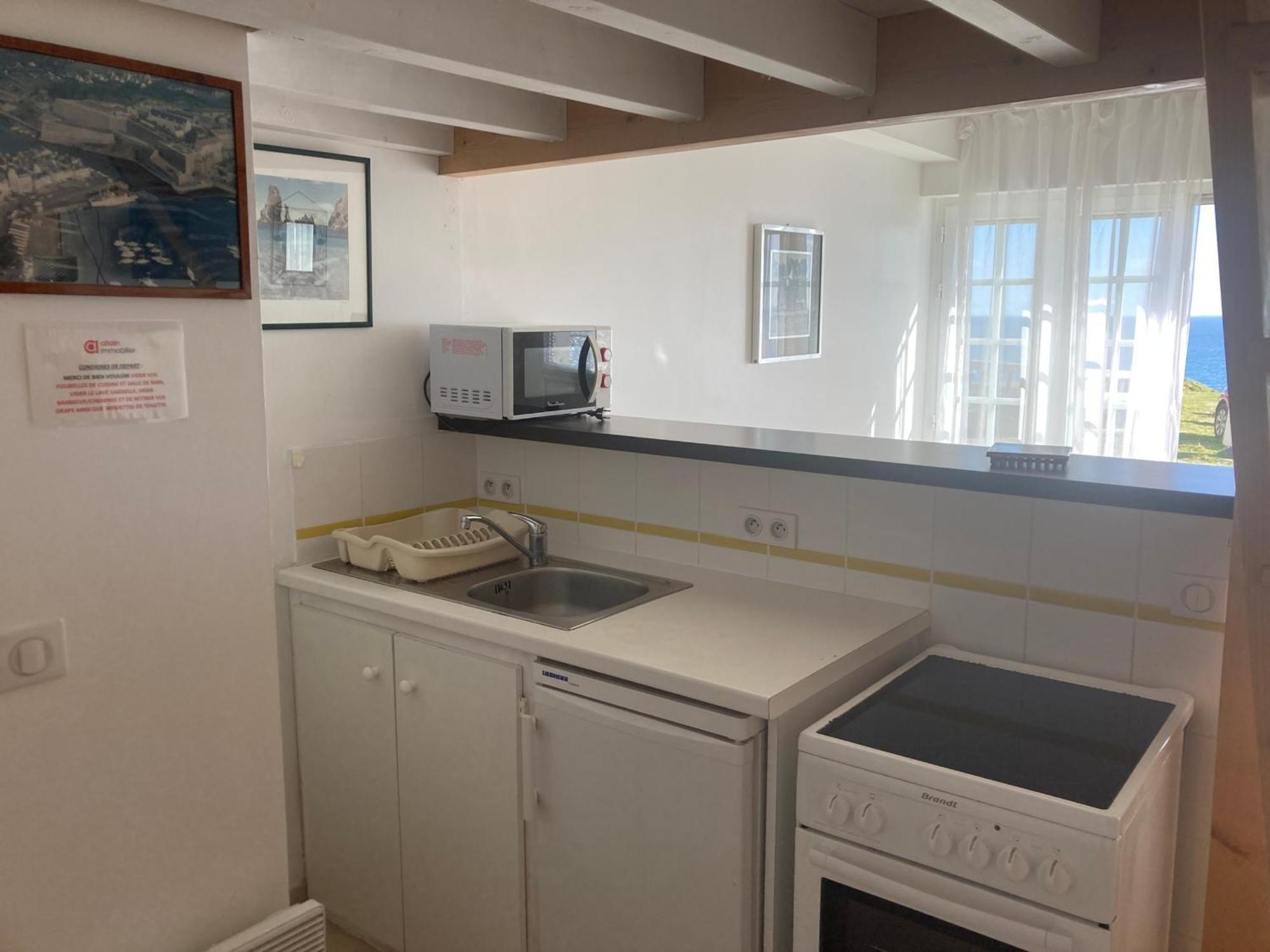 Studio Renove Avec Parking, Wifi, Proche Plage Et Centre - Fr-1-418-93 Ле-Пале Экстерьер фото